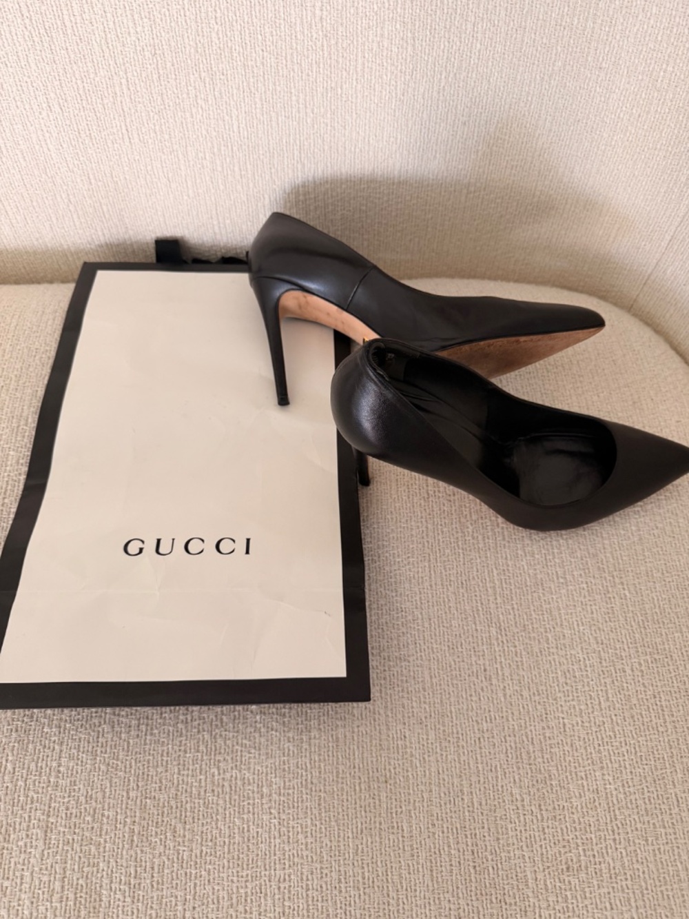Gucci black leather pumps - Picture 3 of 10